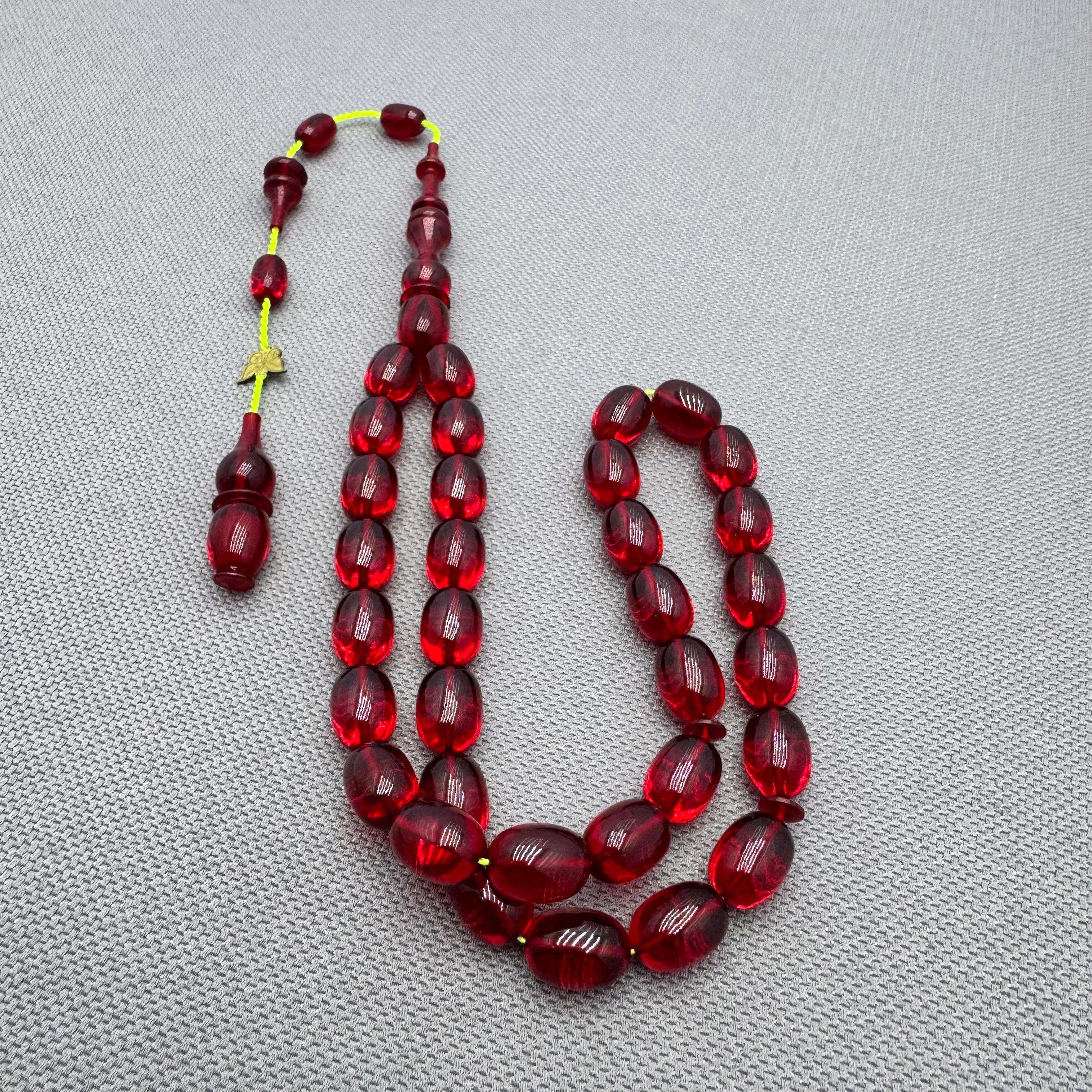 Emine Reşvani Usta İşçilikli Kırmızı Renk Ateş Kehribar Tesbih